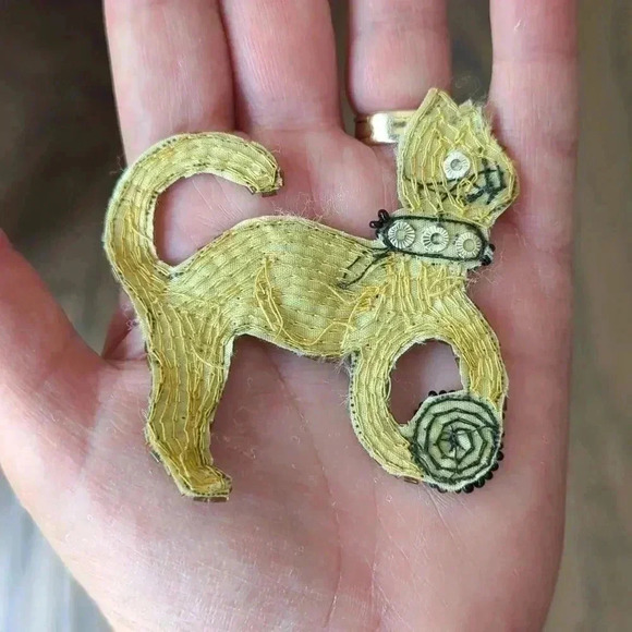 Bead  Applique - Picture 2 of 3